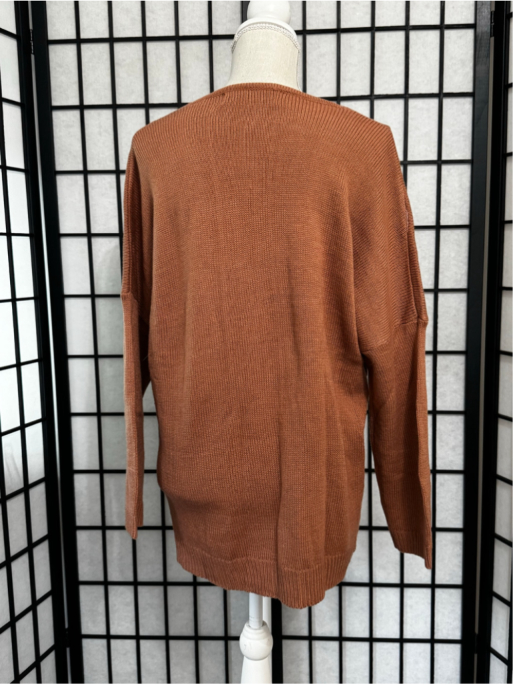 Women's YOINS V-Neck Sweater Size Medium Terra-cotta - Picture 3 of 5